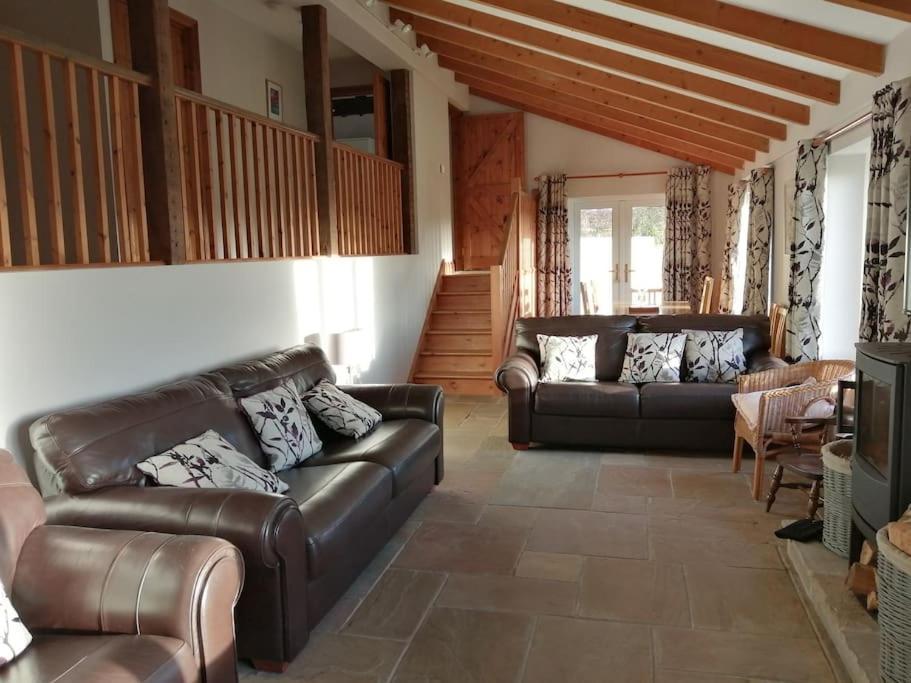 Apartamento The Barn. Carmarthen Exterior foto